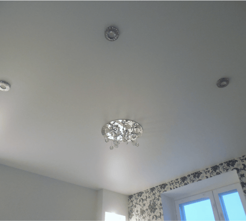 Сатиновые натяжные потолки